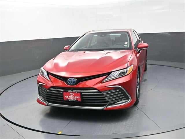 2023 Toyota Camry Hybrid XLE
