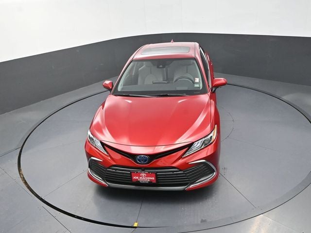 2023 Toyota Camry Hybrid XLE