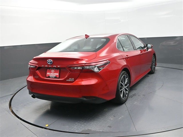 2023 Toyota Camry Hybrid XLE