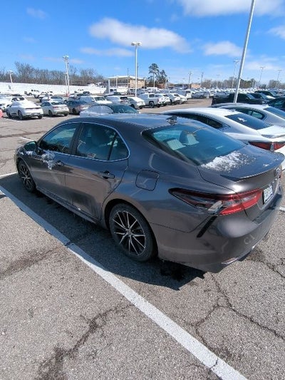 2022 Toyota Camry SE