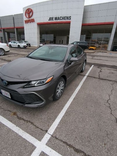 2023 Toyota Camry Hybrid LE
