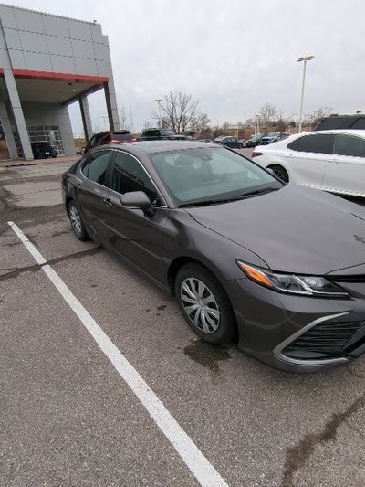 2023 Toyota Camry Hybrid LE