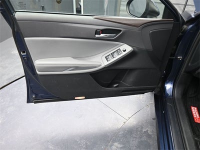 2020 Toyota Avalon XLE