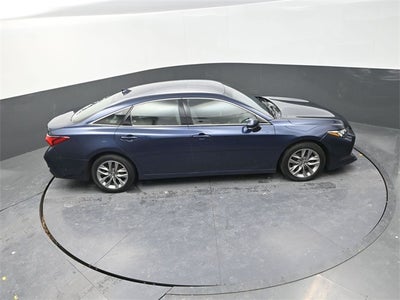2020 Toyota Avalon XLE