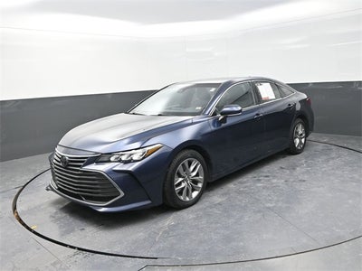 2020 Toyota Avalon XLE