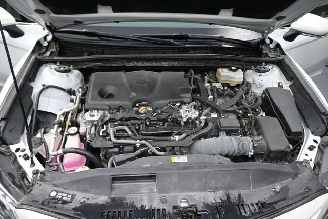 2021 Toyota Camry Hybrid XSE