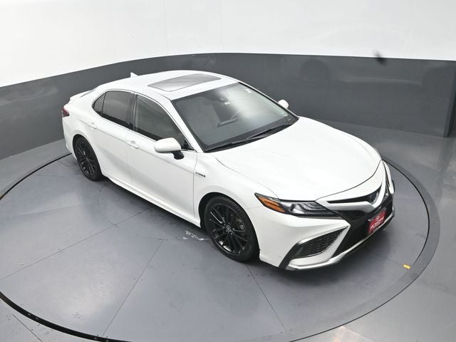 2021 Toyota Camry Hybrid XSE
