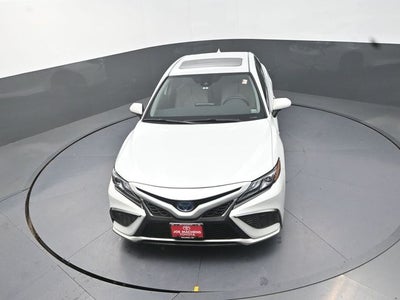 2021 Toyota Camry Hybrid XSE