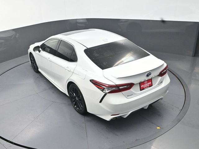 2021 Toyota Camry Hybrid XSE