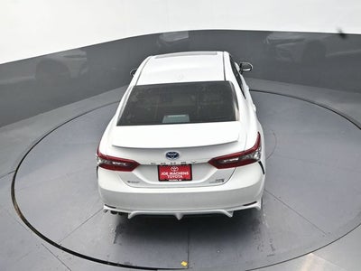 2021 Toyota Camry Hybrid XSE