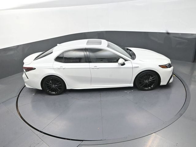 2021 Toyota Camry Hybrid XSE