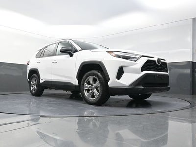 2025 Toyota RAV4 Hybrid LE