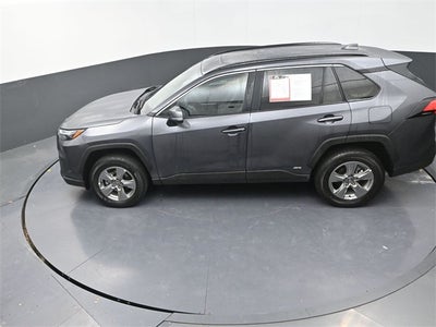 2025 Toyota RAV4 Hybrid XLE