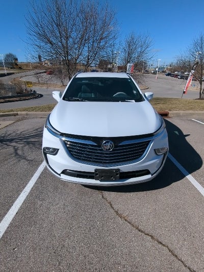 2022 Buick Enclave Essence