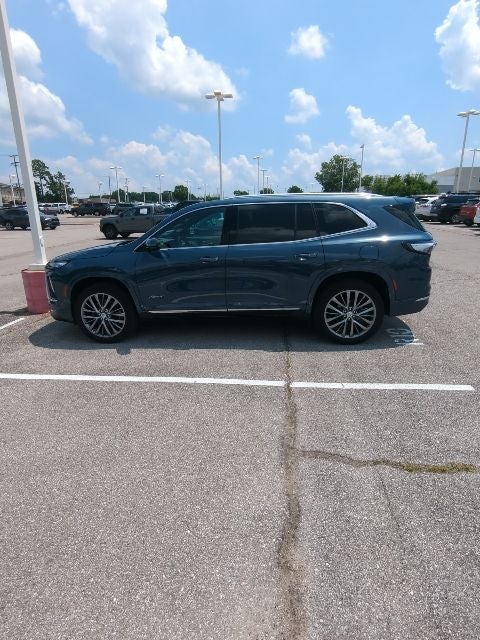 2025 Buick Enclave Avenir