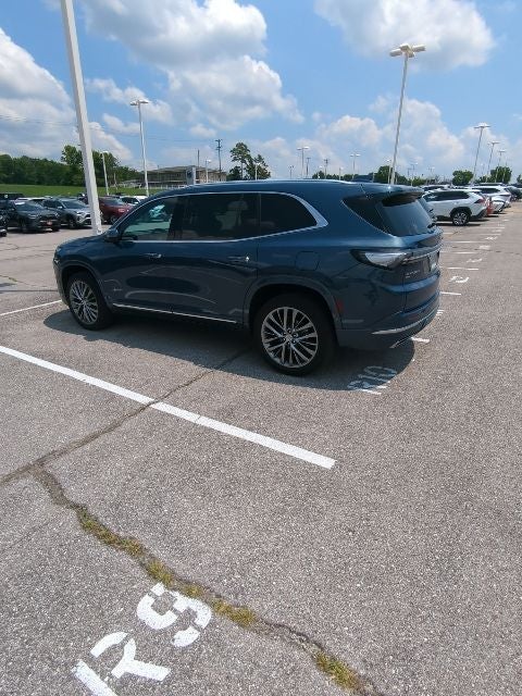 2025 Buick Enclave Avenir