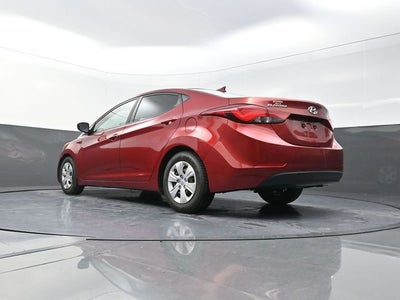 2016 Hyundai Elantra SE