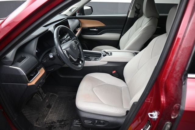 2024 Toyota Grand Highlander Platinum