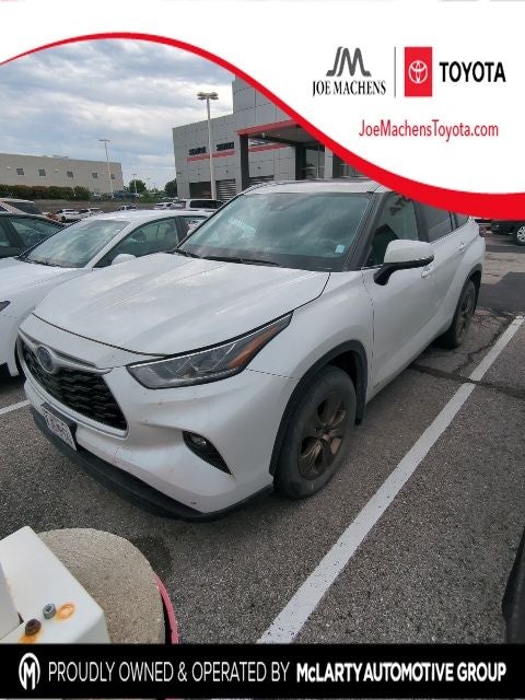 2023 Toyota Highlander Hybrid Bronze Edition