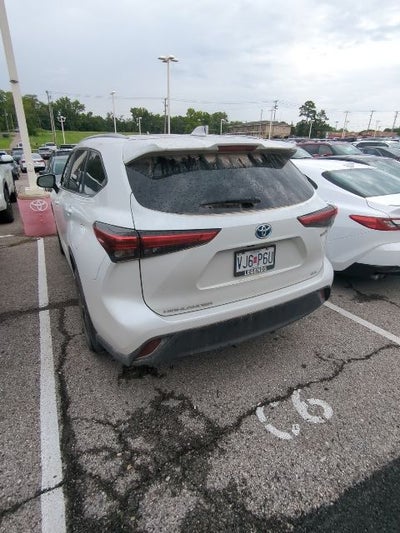 2023 Toyota Highlander Hybrid Bronze Edition