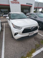2023 Toyota Highlander Hybrid Bronze Edition