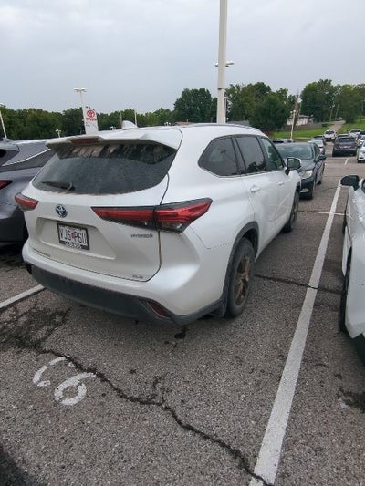 2023 Toyota Highlander Hybrid Bronze Edition