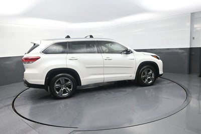 2019 Toyota Highlander Hybrid Limited Platinum