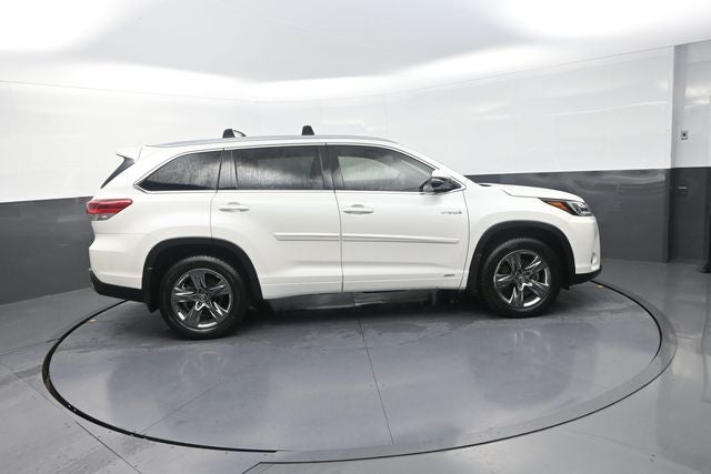 2019 Toyota Highlander Hybrid Limited Platinum