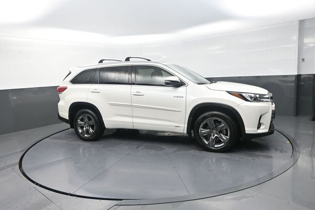 2019 Toyota Highlander Hybrid Limited Platinum