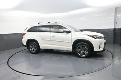 2019 Toyota Highlander Hybrid Limited Platinum