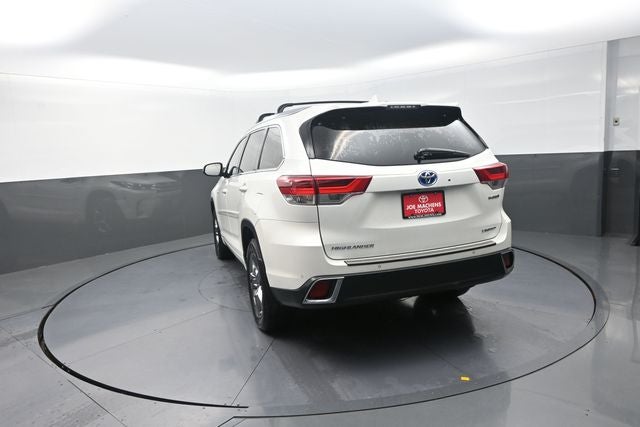 2019 Toyota Highlander Hybrid Limited Platinum