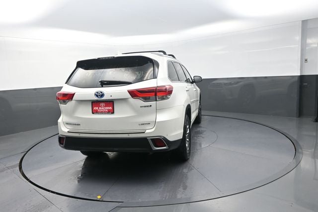 2019 Toyota Highlander Hybrid Limited Platinum