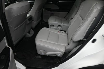 2019 Toyota Highlander Hybrid Limited Platinum