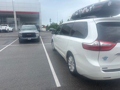 2016 Toyota Sienna Limited 7 Passenger