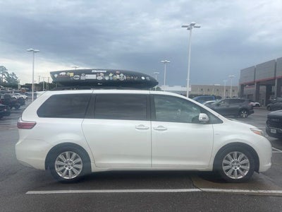 2016 Toyota Sienna Limited 7 Passenger