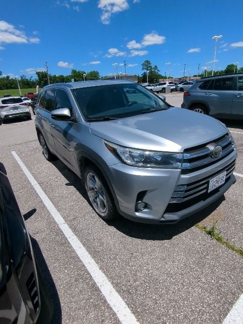 2017 Toyota Highlander Limited