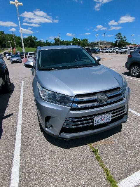 2017 Toyota Highlander Limited