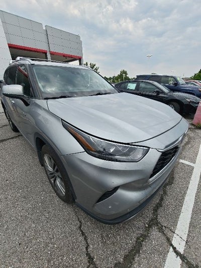 2021 Toyota Highlander Hybrid Platinum