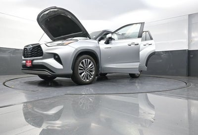 2021 Toyota Highlander Hybrid Platinum