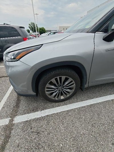 2021 Toyota Highlander Hybrid Platinum