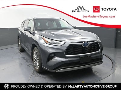 2020 Toyota Highlander Hybrid Platinum