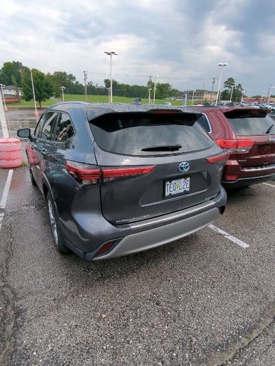 2020 Toyota Highlander Hybrid Platinum