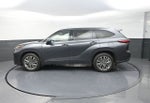 2020 Toyota Highlander Hybrid Platinum