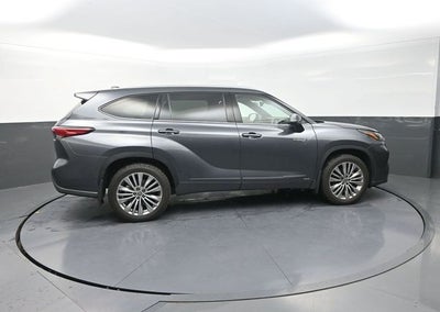 2020 Toyota Highlander Hybrid Platinum
