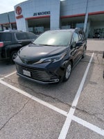 2022 Toyota Sienna Platinum 7 Passenger