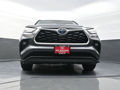 2022 Toyota Highlander Hybrid XLE