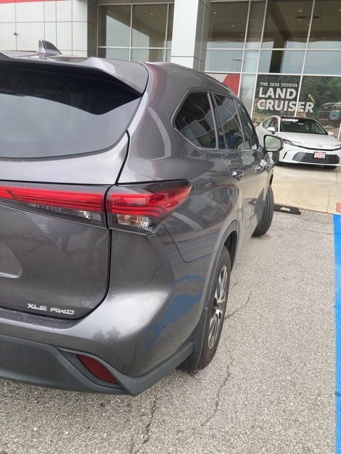 2021 Toyota Highlander XLE