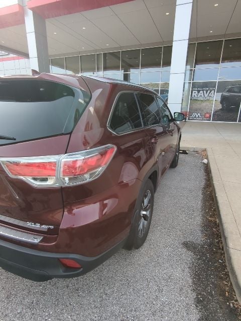 2016 Toyota Highlander XLE V6