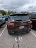 2022 Toyota Sienna XLE 7 Passenger