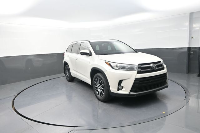 2018 Toyota Highlander SE